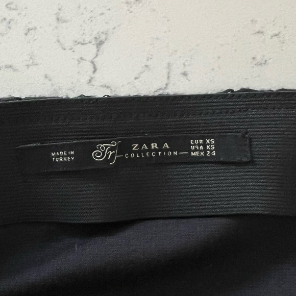 Zara Black Lace Back Zip Midi Pencil Skirt with Cut Out Design Size XS - Picture 6 of 6